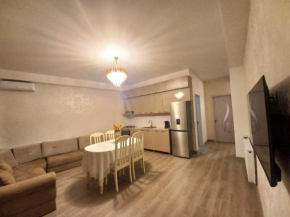 Cozy Two Bedroom Apartment
